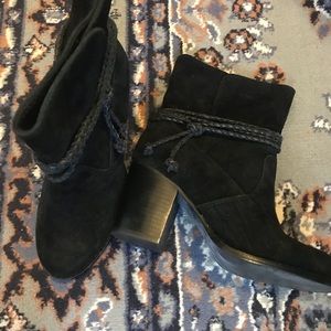 NWOT Splendid Suede Black Fall Booties